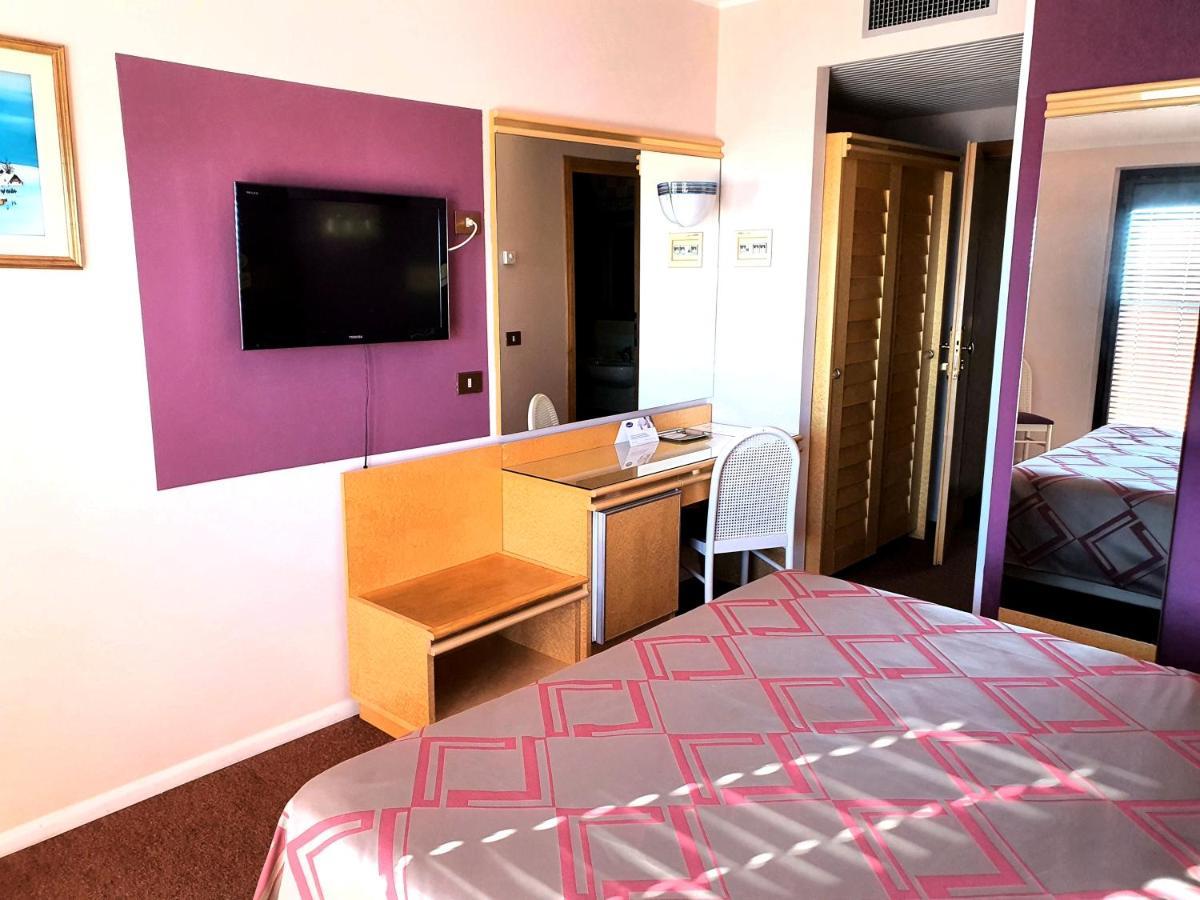 Hotel Antares Grado Exterior photo