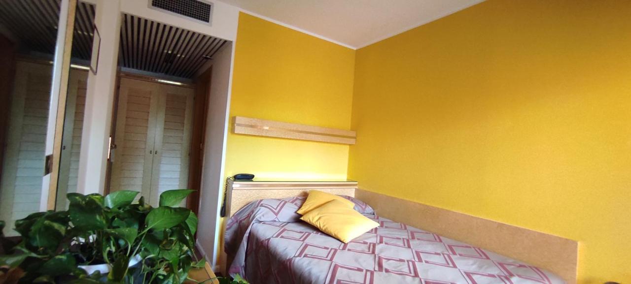Hotel Antares Grado Exterior photo